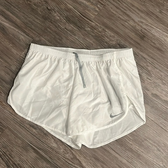 H&M Pants - Nike white shorts L
